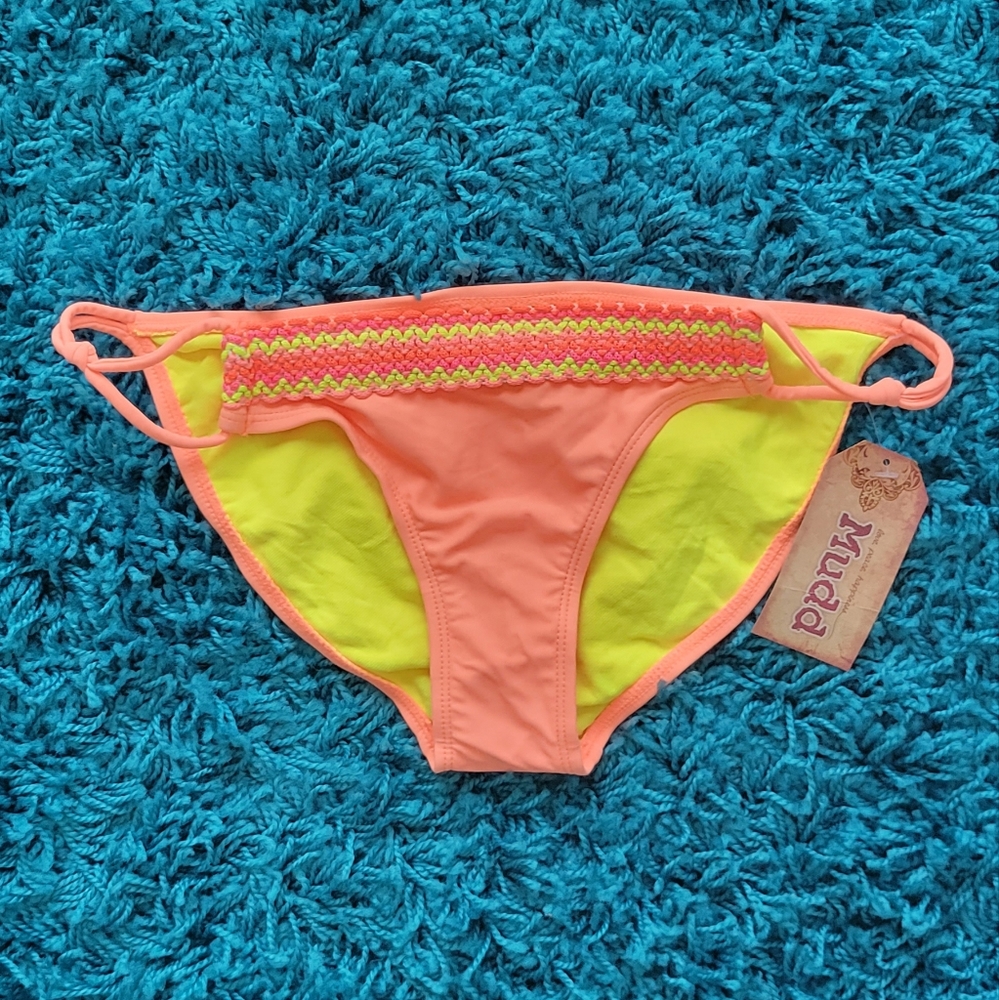 ⚠️3/$15 Mudd Crochet Bikini Bottom Sz Medium Orange/Yellow